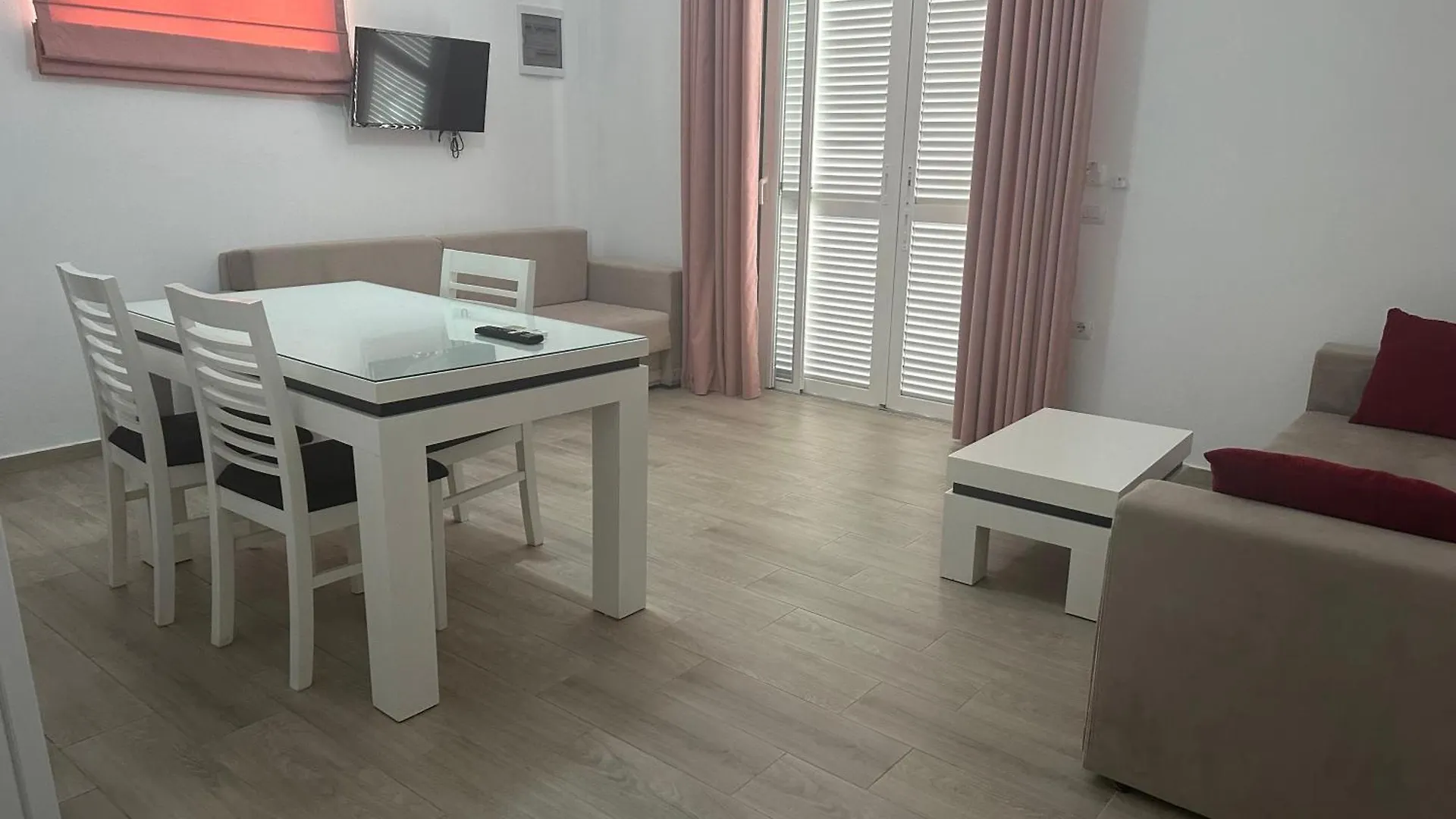 Villa Kristiana Sarandë