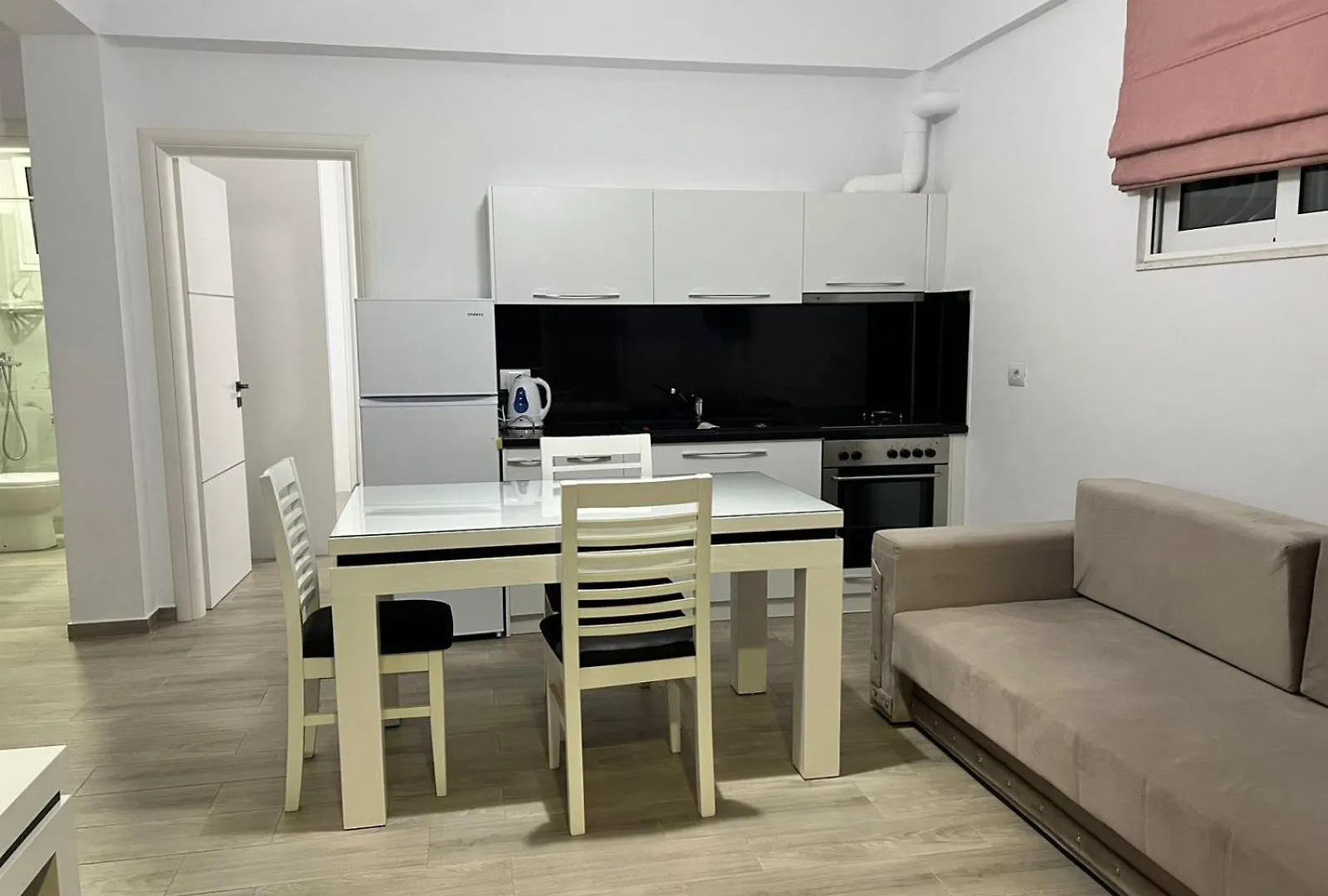 Villa Kristiana Sarandë 0*,  Albánie